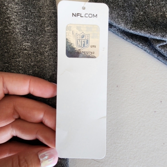 NWT NFL Team Apparel Cleveland Browns Men's Gray Hoodie Size L. - Picture 5 of 7